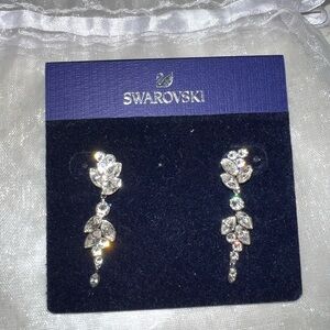 Swarovski Drop Earrings & Matching Bracelet Set